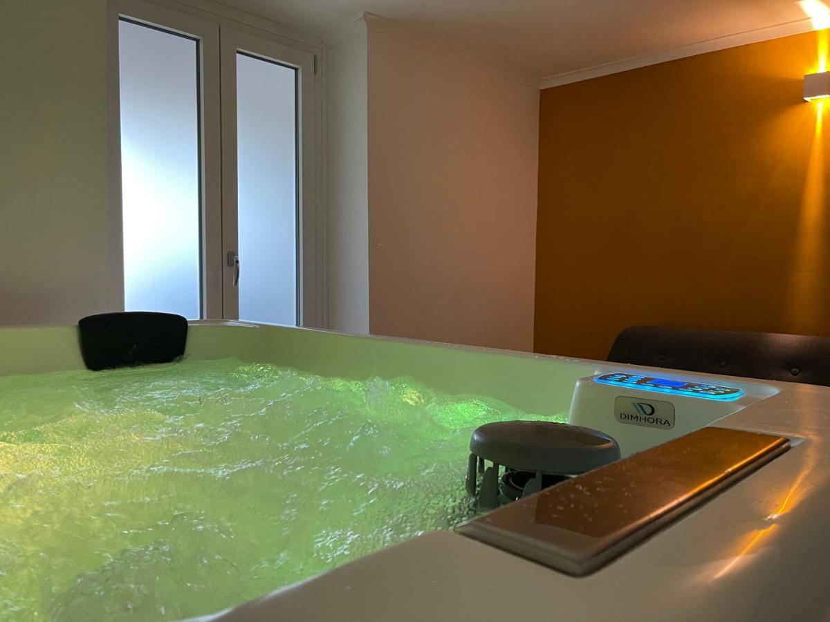 Charme Rooms Taranto Exterior foto